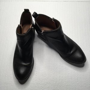 Vegan Leather Booties With Zipper Detail